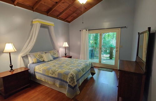 Bryson City Cabin | McKinley Edwards Inn