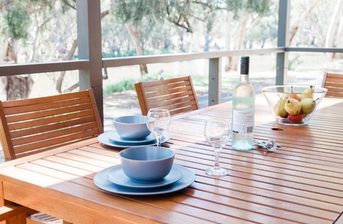 Deniliquin Resort | McLean Beach Holiday Park