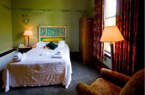 McMinnville Hotel | McMenamins Hotel Oregon