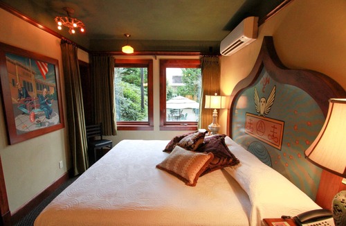 Concordia Hotel | McMenamins Kennedy School