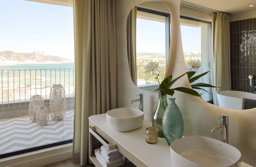 Passeig Maritim Hotel | ME Sitges Terramar