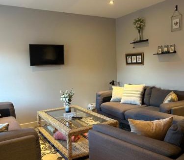 Trumpington House | Meadow Cottage