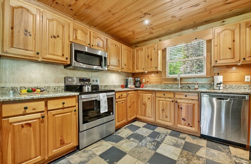 Morganton Cabin | Meadow Creek - Pet-friendly retreat with rambling creek, hot tub, fire-pit, WiFi, and sprawling manicured meadow land for serene relaxation