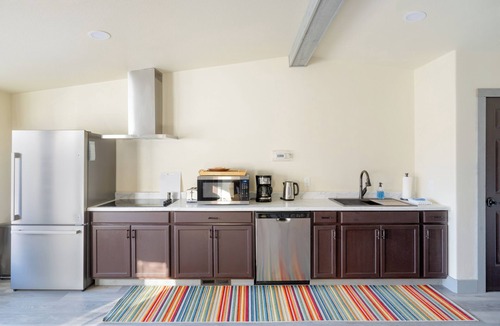 Stanley Cabin | Meadow Creek Suite #09