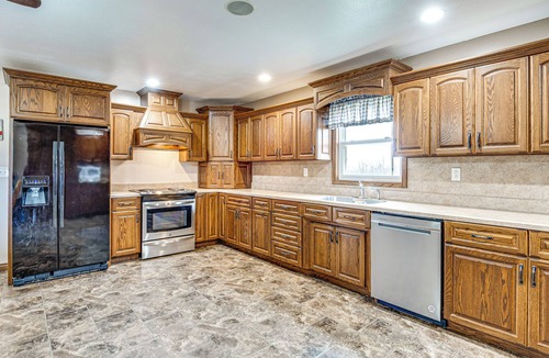 Odon House | ‘Meadow Edges’ w/Yard & Views in Odon