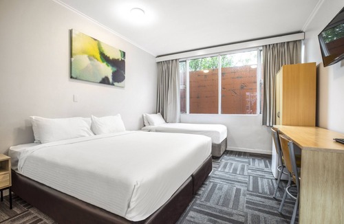 Broadmeadows Hotel | Meadow Inn Hotel-Motel