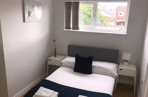 Loughborough Apartment | Meadow Lane apartment 4