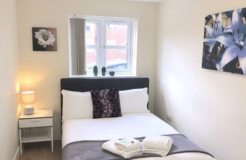 Loughborough Apartment | Meadow Lane Apartment 2