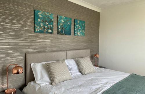 Old Somerby House | Meadow Lark