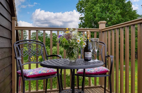 Langton Green Cottage | Meadow Loft