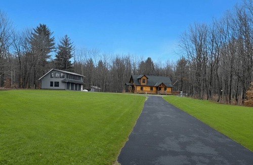 Altmar Apartment | Meadow Ridge Apartment — Minutes to Salmon River