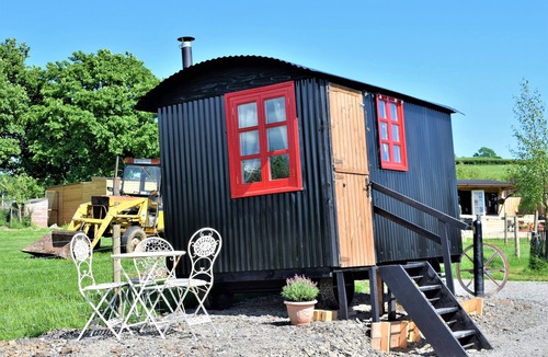 Rhayader Cabin | Meadow Shepherds hut