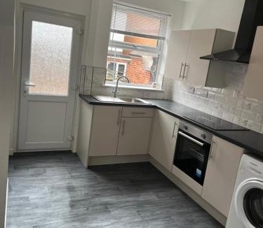 Flintham Other | Meadow Tipi