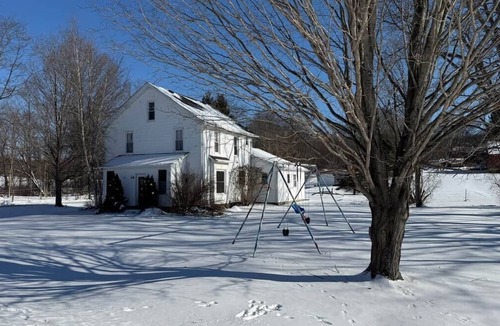 Bemus Point House | Meadow View at Chautauqua Lake 1.5 Acres Sleeps 10