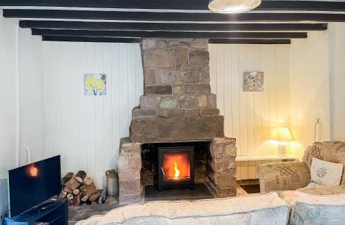 Crich House | Meadow View Cottage