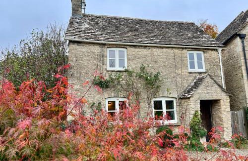 Chedworth House | Meadow View Cottage