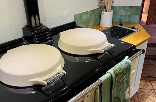 Chedworth Cottage | Meadow View Cottage