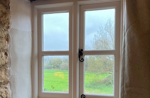 Chedworth Cottage | Meadow View Cottage