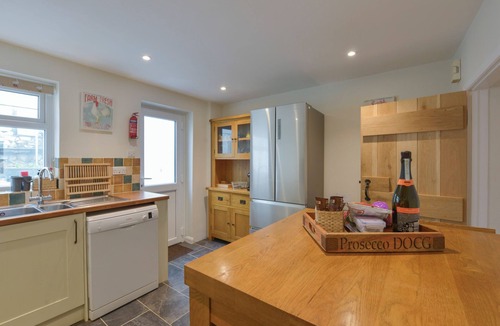 Lympstone Cottage | Meadow View Cottage