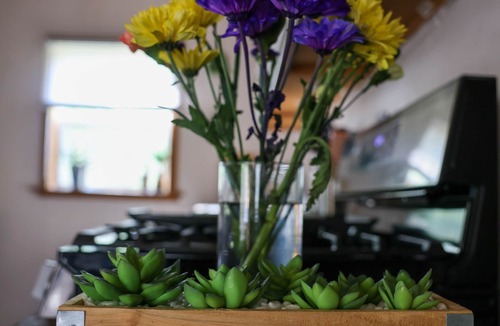 Manheim Cottage | Meadow View Cottage