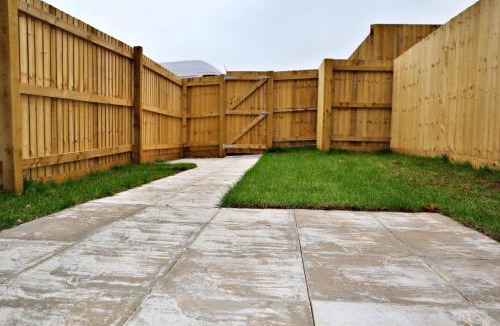 Exeter House | Meadow View, Elm Park