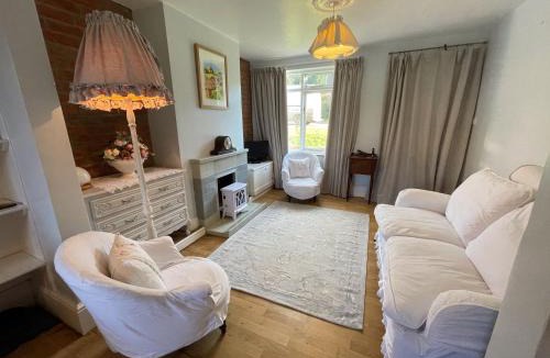 Banbury House | Meadow View