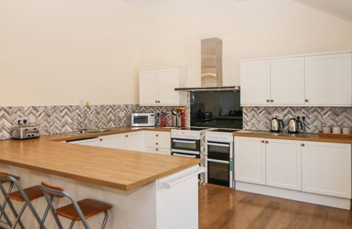 Buxton Cottage | Meadow View