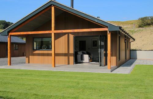 Meifod House | Meadow View