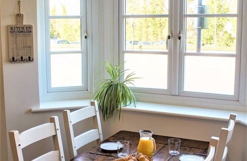 Stamford House | Meadow View House with private bathroom