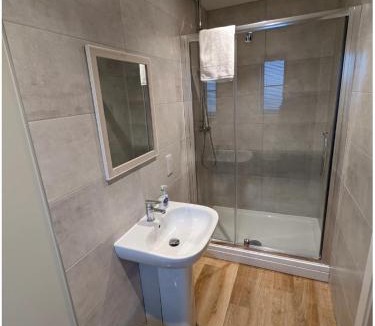 Bury St Edmunds Apartment | Meadow View Lodges