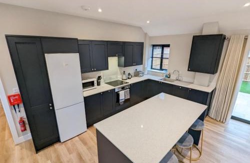 Bury St Edmunds Apartment | Meadow View Lodges