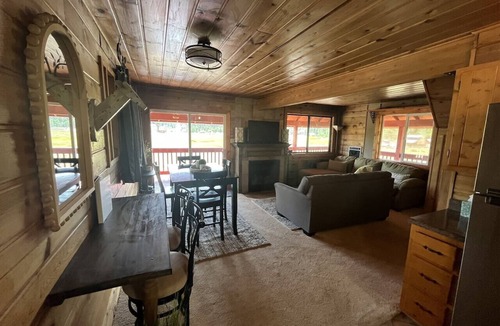 Meadow View Heights Cabin | Meadow View Sanctuary