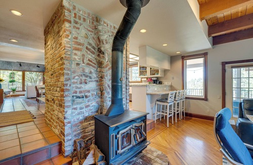 Auburn House | Meadow Vista Mountain Escape w/River Views!
