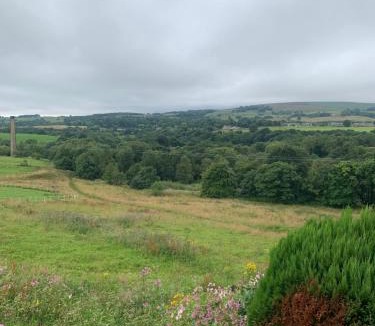 Edgworth Apartment | Meadowcroft farm