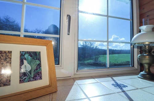 St. Brides Netherwent Cottage | Meadowlands