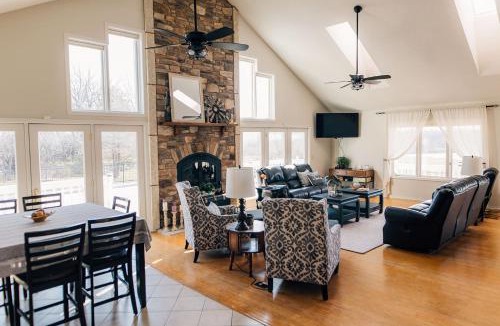 Greenwich House | Meadowlark Creek-fishing, Pool, Nature