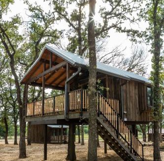 Elm Mott Other | Meadowlark Treehouse 15 MIN to MagnoliaBaylor