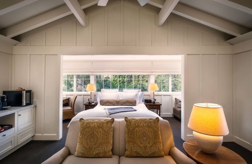 Deer Park Hotel | Meadowood Napa Valley