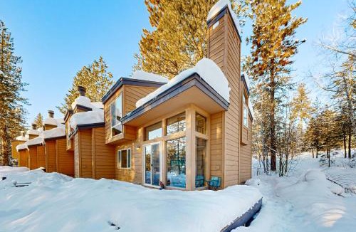 McCall Apartment | Meadows Condo Unit #16