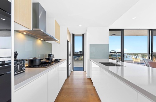 Ryde Apartment | Meadowview Haven