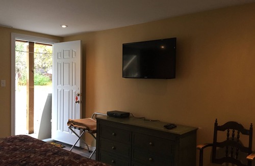 Meaford Hotel | Meaford Inn