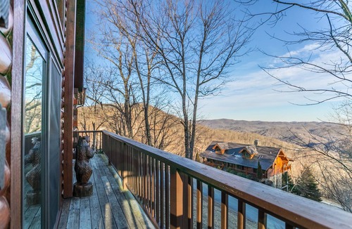 Seven Devils Cabin | Meagan's Loft - Seven Devils! GREAT views, Game Room,