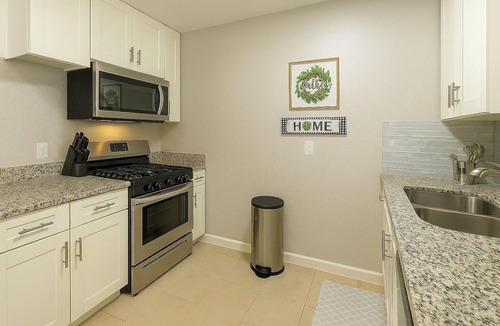 MacGregor Apartment | Med Center, Downtown Close to Everything