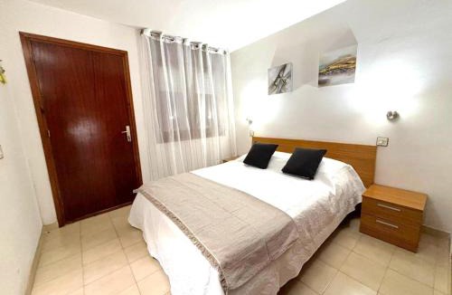 Almadraba-Canyelles Apartment | Meda chica 2d