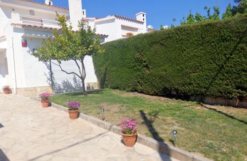 El Casalot Villa | MEDDAYS Villa AURELIA