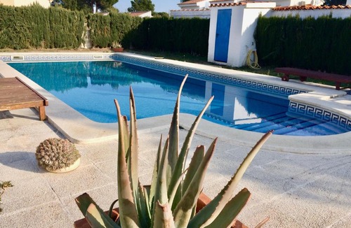 El Casalot Villa | MEDDAYS Villa Dreams