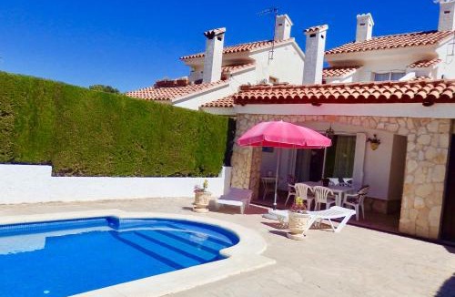 El Casalot House | MEDDAYS VILLA HORUS CON PISCINA PRIVADA