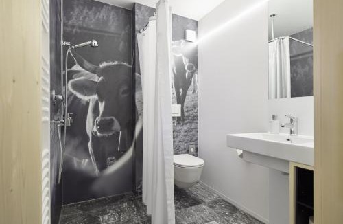 Curaglia Hotel | medelina