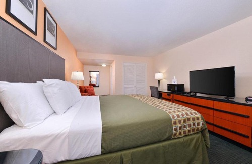 Moylan Hotel | Media Inn & Suites