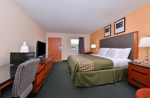 Moylan Hotel | Media Inn & Suites